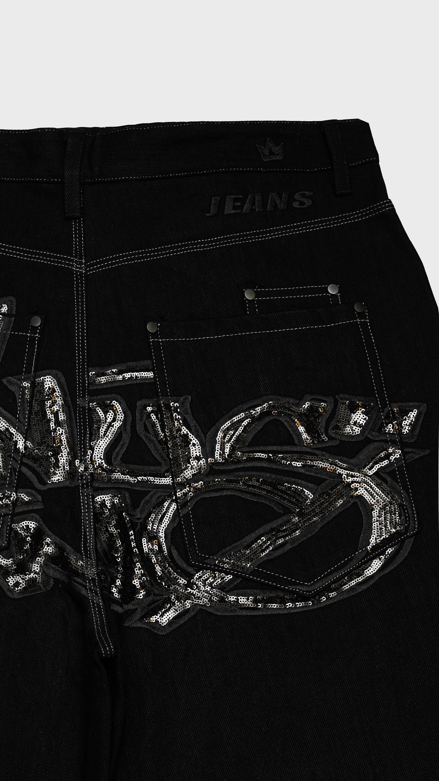Jean super baggy avec logo couronne