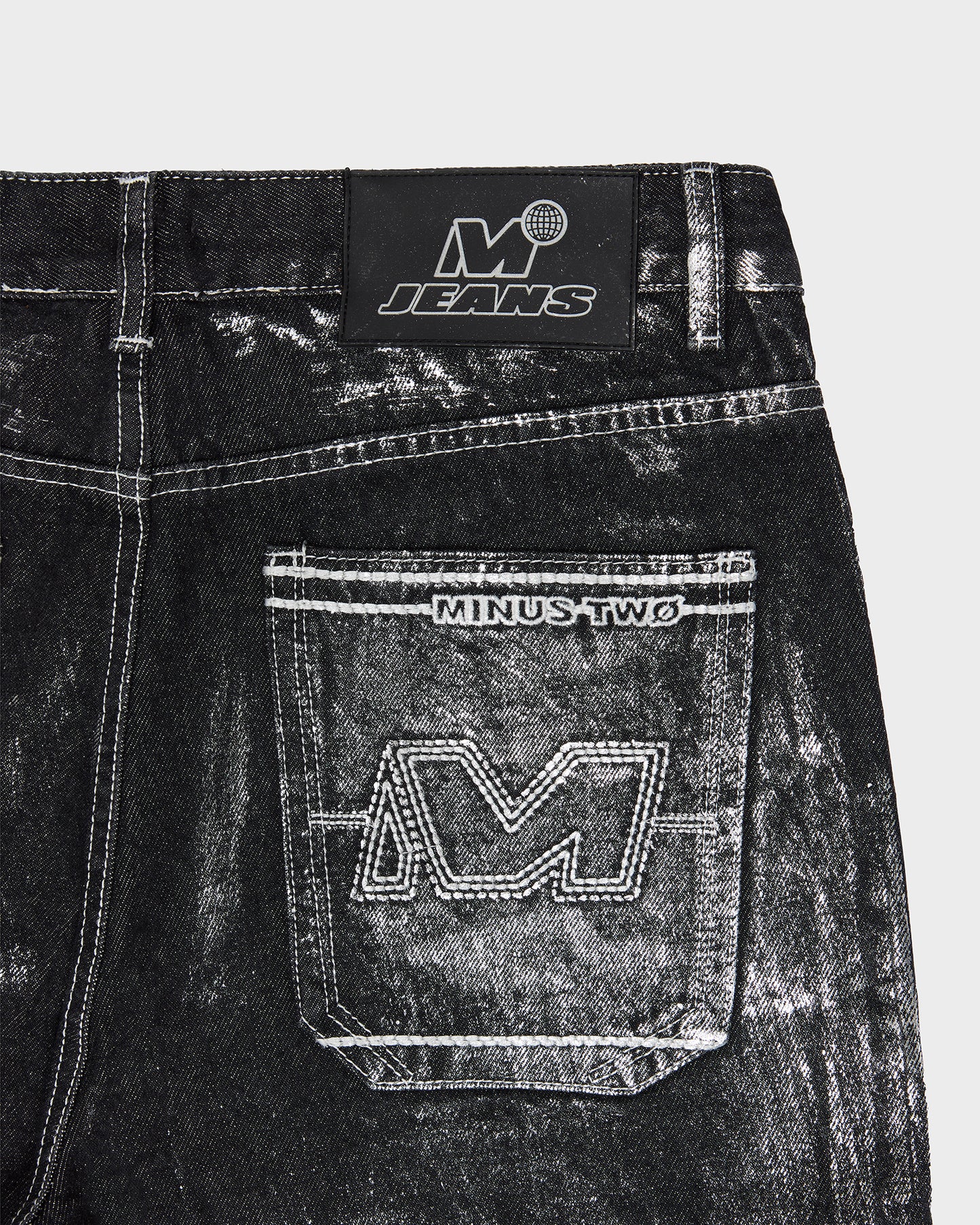 Foil Stain Classic Jeans