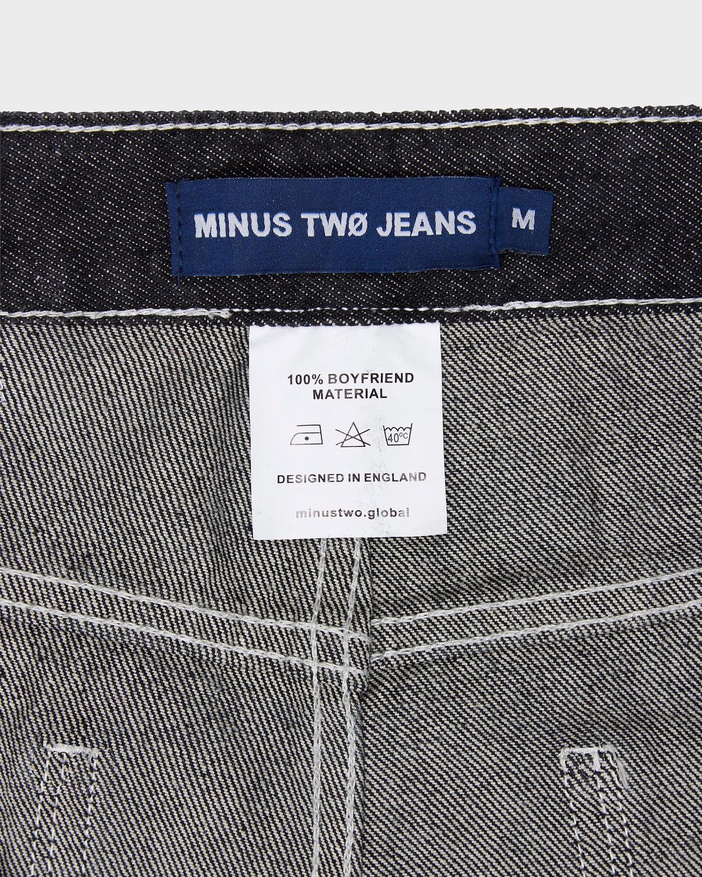 Foil Stain Classic Jeans